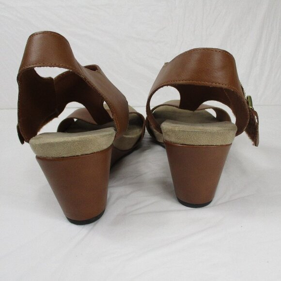 COMFORT PLUS Tan Wedge Sandals Size 9.5 - Picture 4 of 9